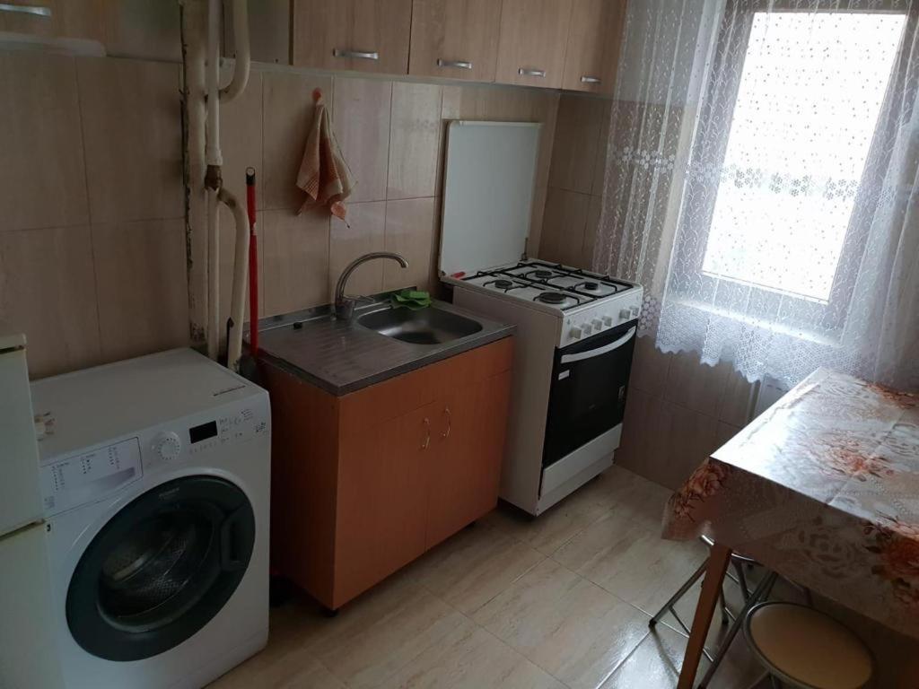 Apartament 2 Camere Tomis Nord Constanta Luaran gambar